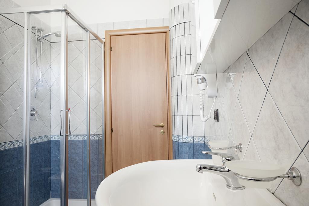 Quarantadue Quindici Hotel Termoli Kültér fotó