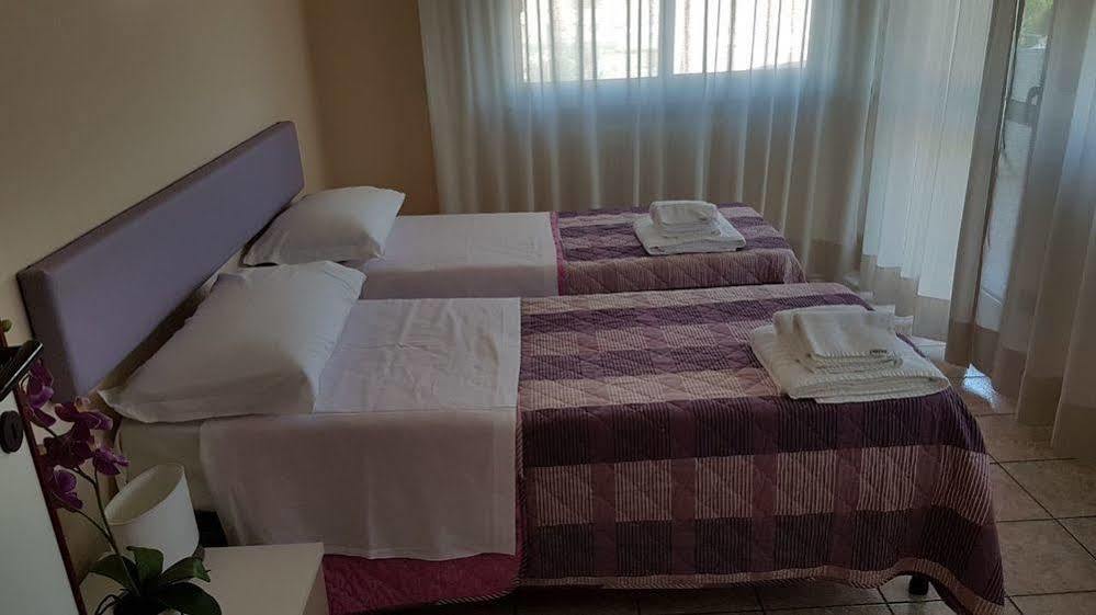 Quarantadue Quindici Hotel Termoli Kültér fotó